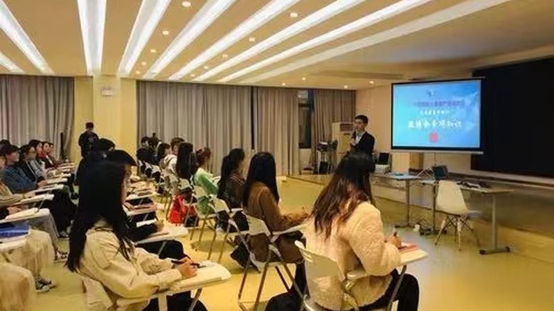 小标题：管理培训的重要性